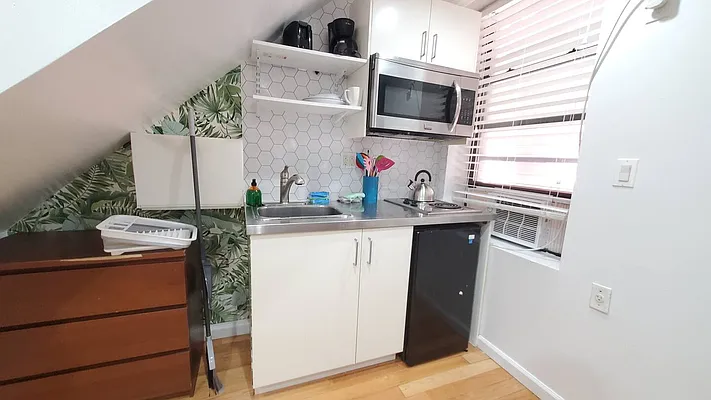 Rented by GPS Realty NYC | media 9