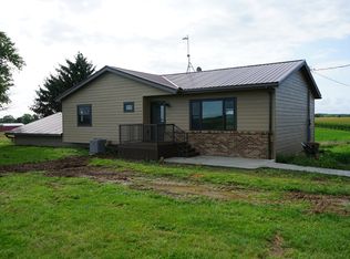 783 Larkin Dr, Dorchester, IA 52140