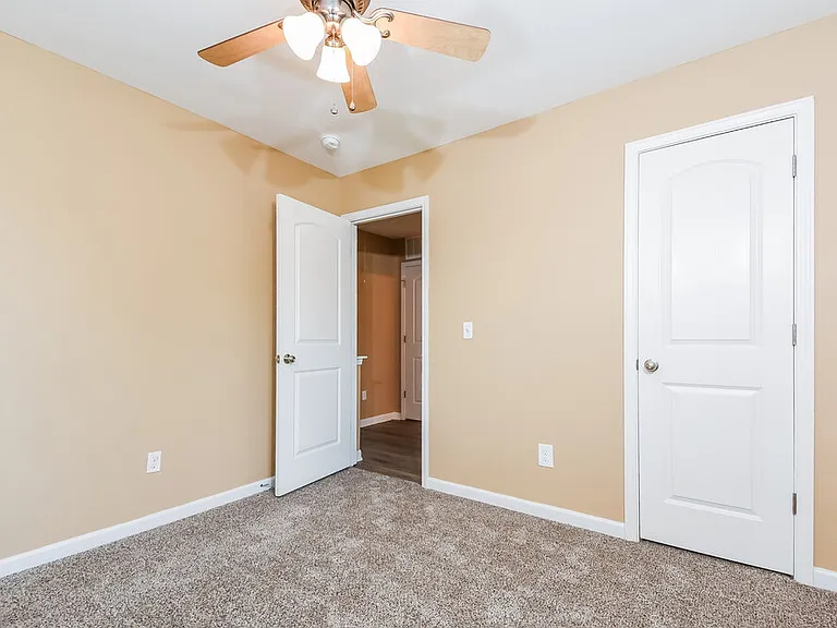 735 Bitting Hall Cir — Photo 12