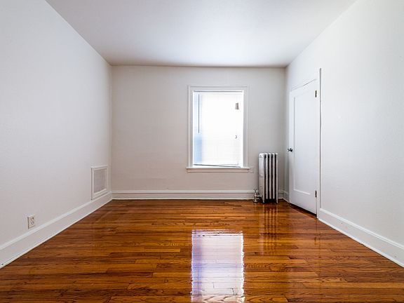 5th image of 1748 E 71st Pl #17563