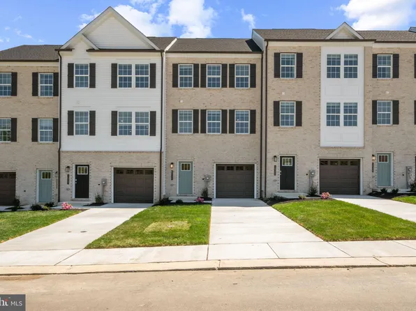 16525 Green Glade Dr, Brandywine, MD 20613