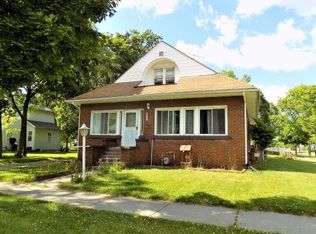 900 W Wolf Ave, Elkhart, IN 46516