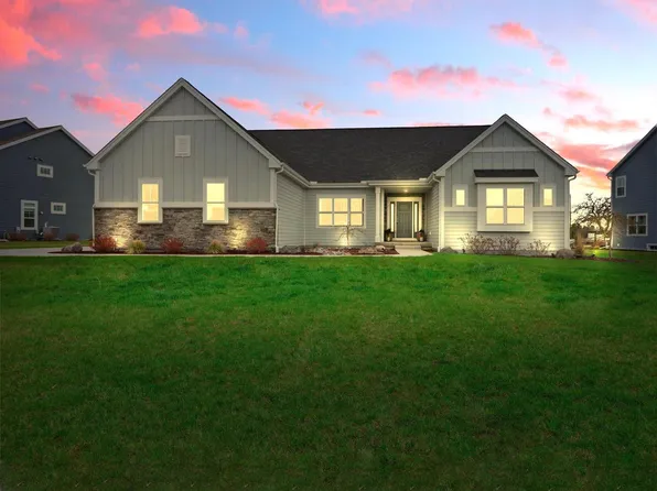 35198 Castle Rock DRIVE, Oconomowoc, WI 53066