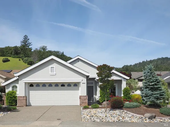 313 Rolling Hill Court, Cloverdale, CA 95425