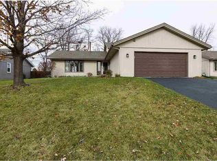 6208 Weaver Rd, Rockford, IL 61114