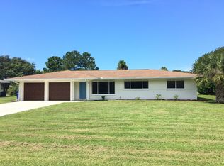 714 Magellan Dr, Sarasota, FL 34243