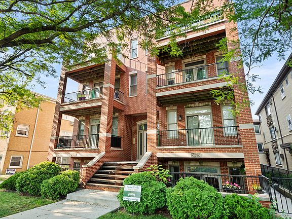 2nd image of 5478 W Higgins Ave APT 3W