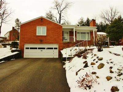 445 Long Dr, Pittsburgh, PA, 15241