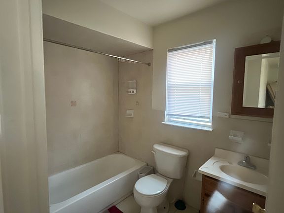 Bathroom Master Bedroom