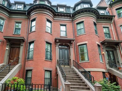 24 Greenwich Park #2, Boston, MA, 02118