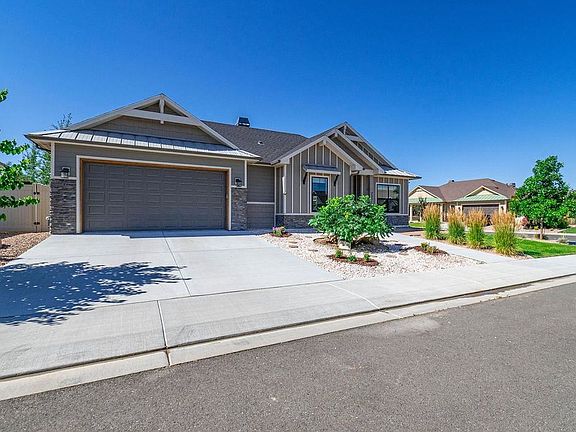 2nd image of 2371 Crab Apple Dr