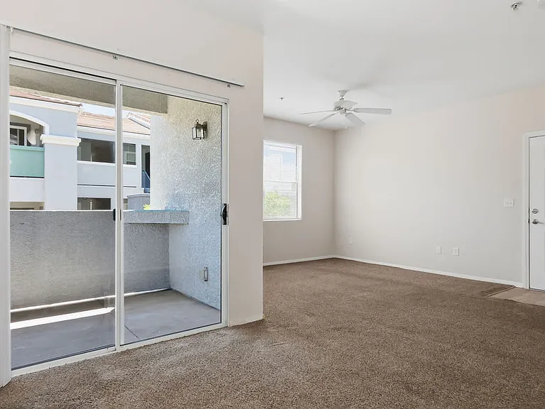 6955 N Durango Dr #2024-3 — Photo 8
