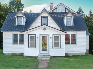 48 River St, Dover Foxcroft, ME 04426