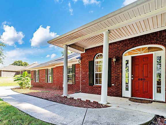 4th image of 660 Robins Rd