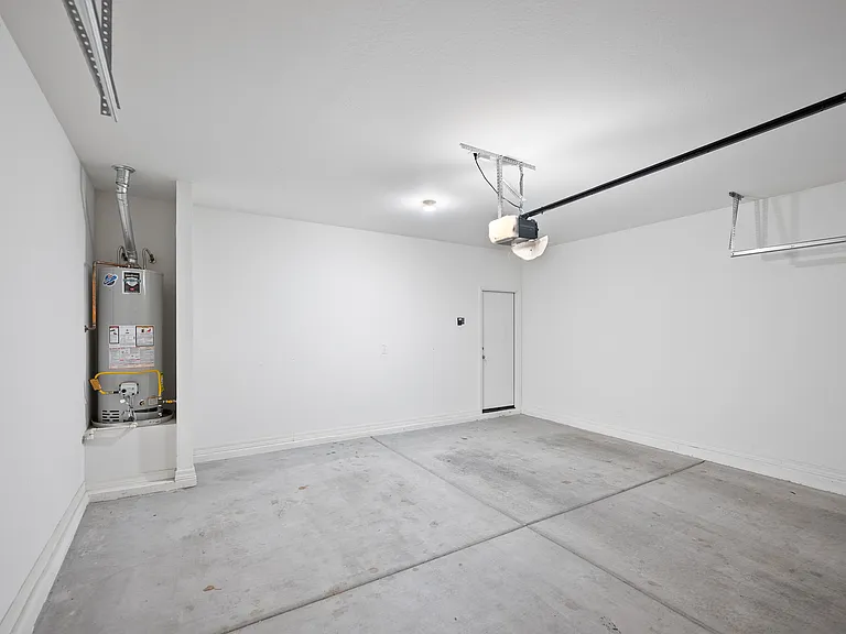4590 W Foldwing Dr — Photo 29