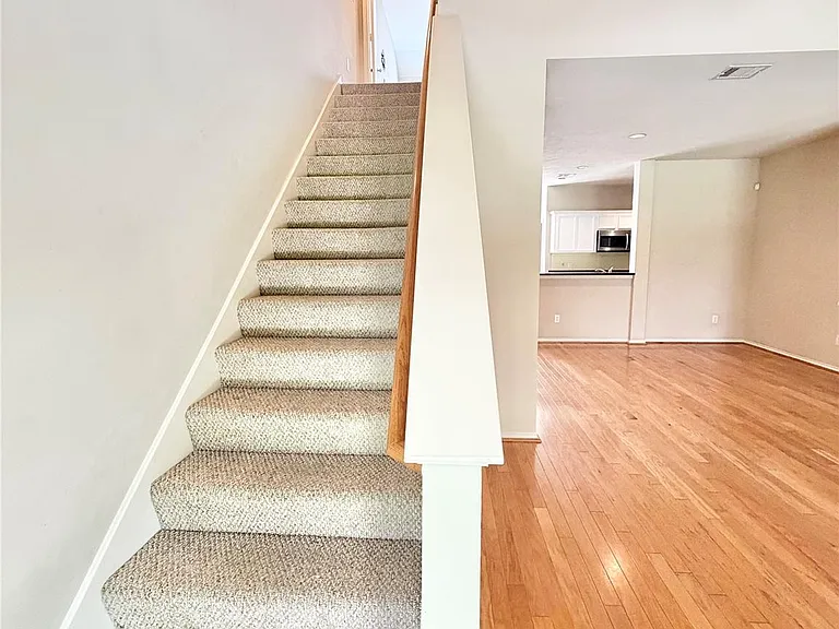 1828 Wheeler St — Photo 12