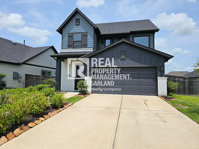1414 Emma Lake Dr — Photo 24