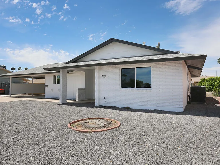10631 W Salem Dr — Photo 27