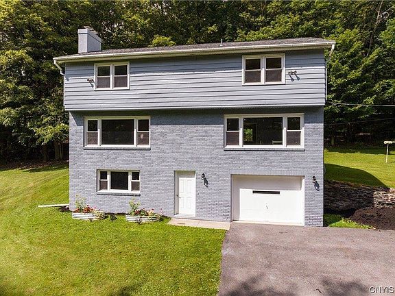 2nd image of 2733 W Lake Rd