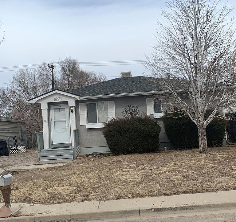 1st image of 2705 E 15th St