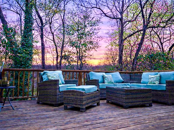 9135 Parlor Dr, Ladson, SC 29456