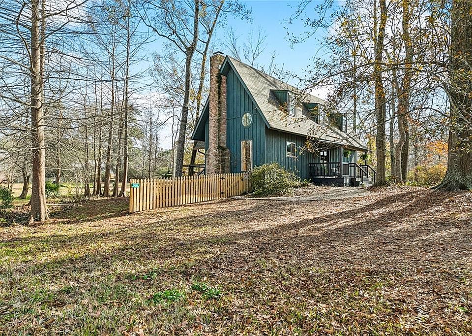 1st image of 551 Atalin St