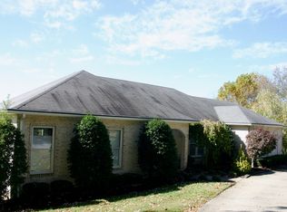 1635 N Plantation Dr, Cookeville, TN 38506