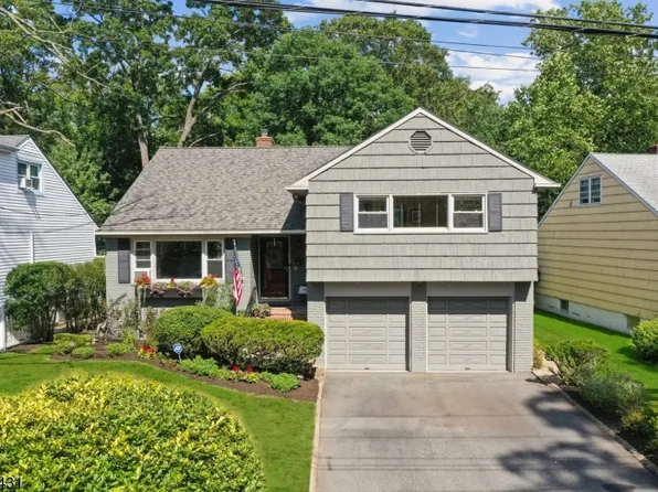 8 Maplewood Ave, Maplewood Twp., NJ 07040