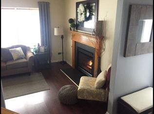 1701 Beacon Hill Dr, Sicklerville, NJ 08081