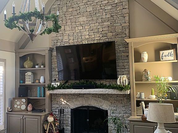 Great Room - Stack Stone FP