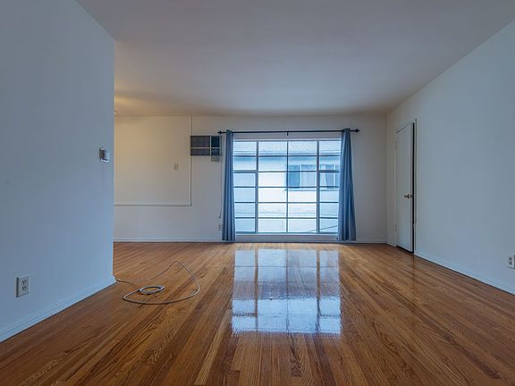 2nd image of 1122-1124 S Holt Ave #7