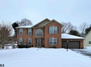 754 Hillcrest Ave, State College, PA 16803