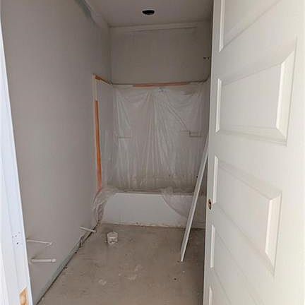 2nd image of 228 Lexie Ct