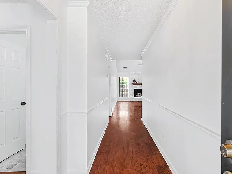 1179 Scarlet Tanager Ln — Photo 2