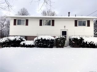 119 Florendin Dr, Henrietta, NY 14467