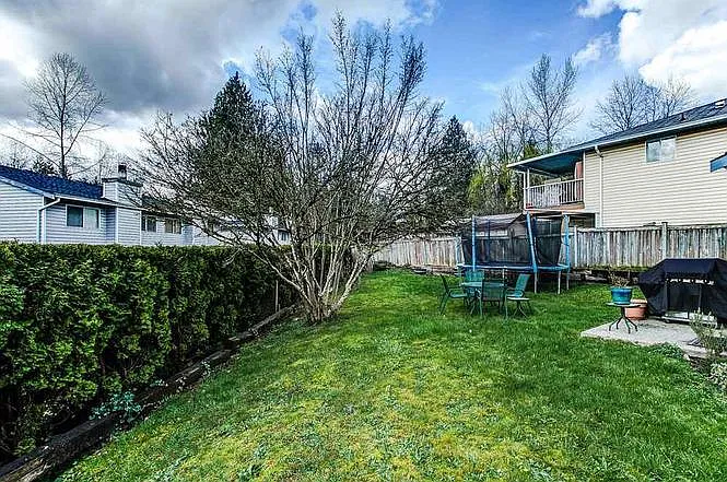 11265 Harrison St — Photo 12