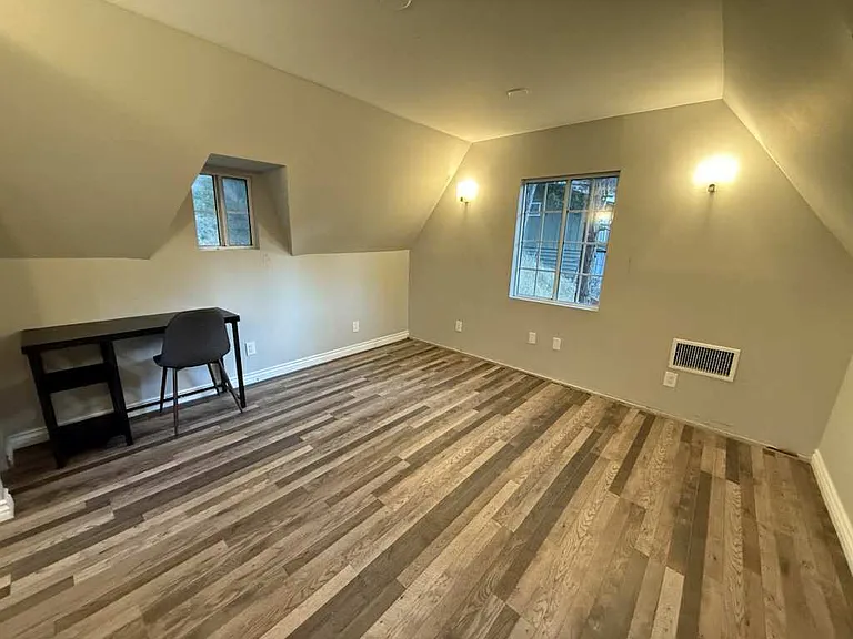 23624 Scenic Dr — Photo 8