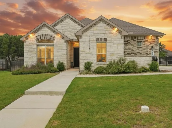 2613 Mallinckrodt, New Braunfels, TX 78132