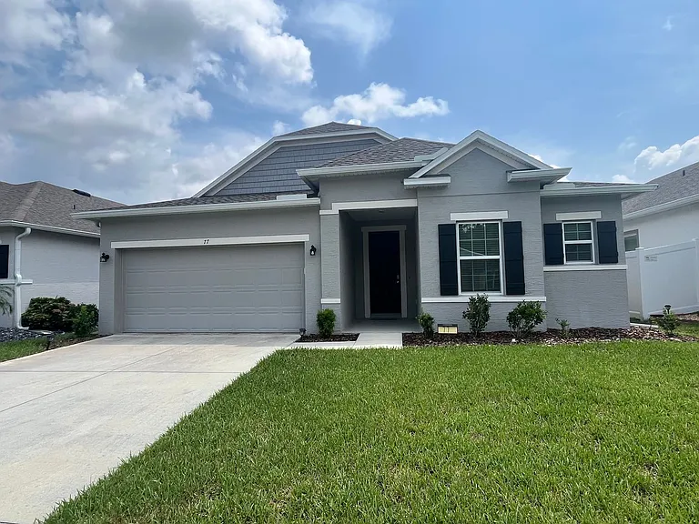 77 Oakleaf Way — Photo 1