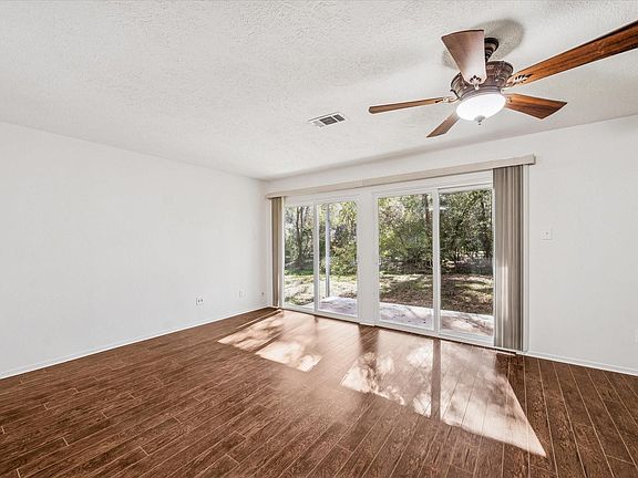 5th image of 1410 E Red Cedar Cir