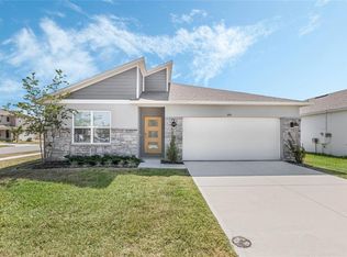 395 Tanis Ave, Saint Cloud, FL 34771