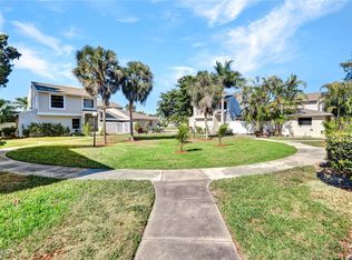 1423 SW Courtyards Ter APT 70, Cape Coral, FL 33914