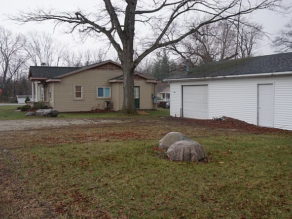 5th image of 2316 Catherine St