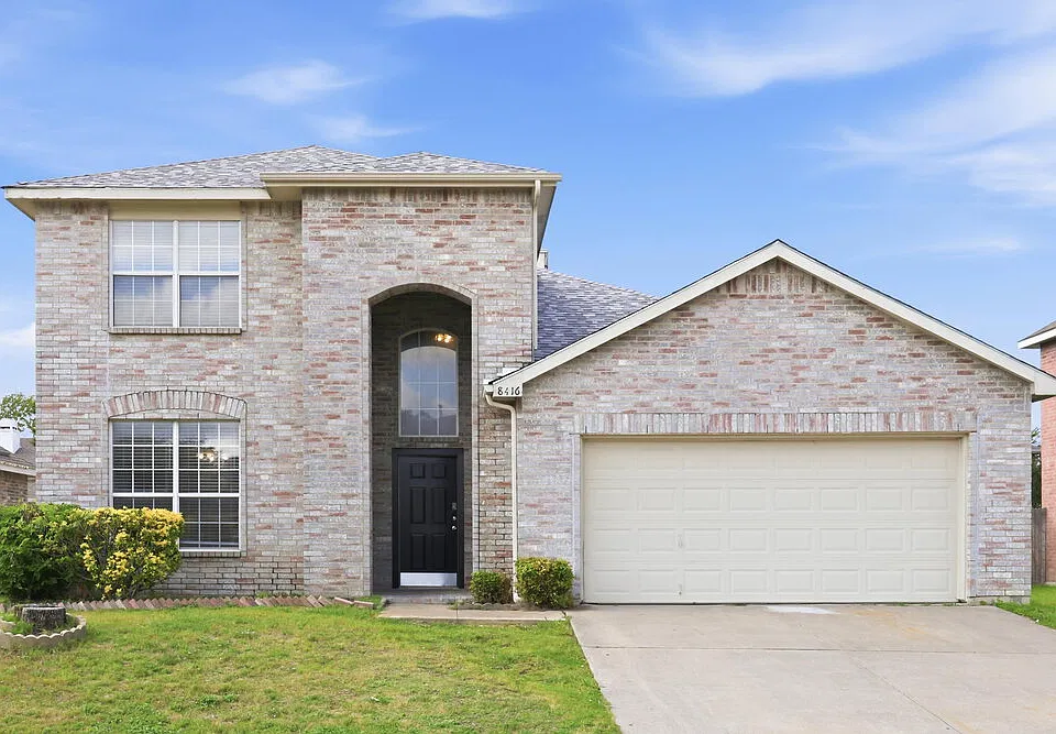 8416 Prairie Rose Ln