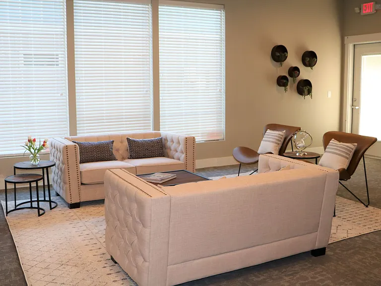 Cappella Apartments — Photo 6