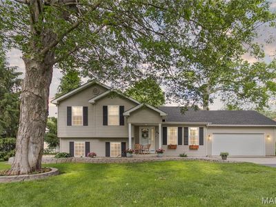 290 Bender Ave, East Alton, IL, 62024