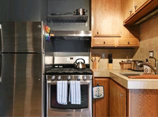 28 Buccaneer St APT C, Marina Del Rey, CA 90292