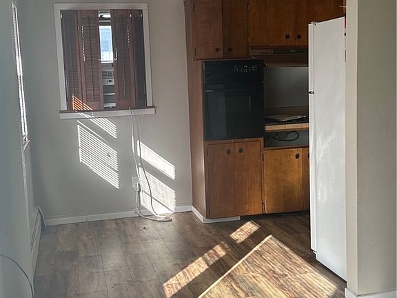 2nd image of 908 18th St S #1