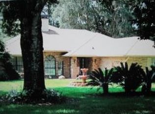 32030 Hickory Ln, Sorrento, FL 32776