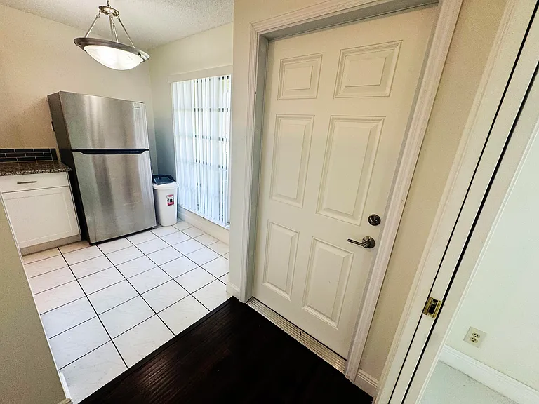 1120 Lemon Tree Ter #73-C — Photo 3